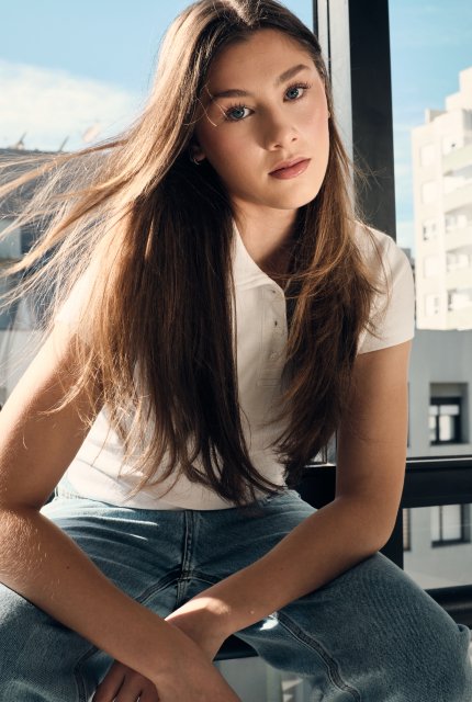 Vertical Image 1
