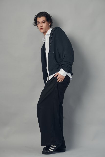 Vertical Image 2